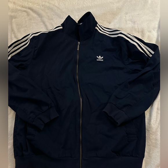 Adidas old school  track jacket size XL - Picture 2 of 9